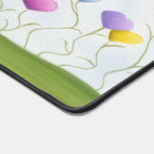 Charming Ladybug mit farbenfrohen Herzballons Schreibtischunterlage (Ecke)