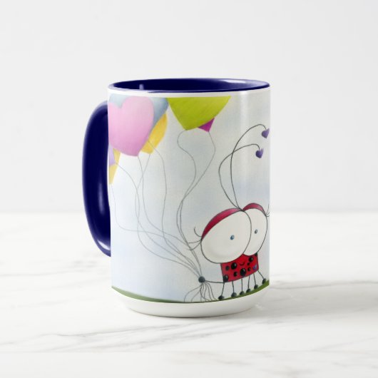 Charming Ladybug mit farbenfrohen Herzballons Tasse (Vorderseite Links)