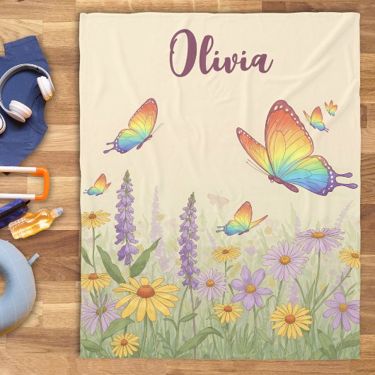 Charming Pastel Butterfly Meadow Fleecedecke