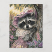 Charming Raccoon in einem rosa Kleid Postkarte (Vorderseite)