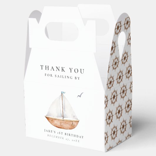 Charming Sailboat Geburtstag Geschenkschachtel (Geöffnet)