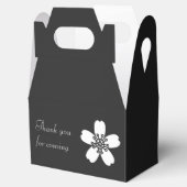 Charming Sakura in Black Gevor Box Geschenkschachtel (Geöffnet)