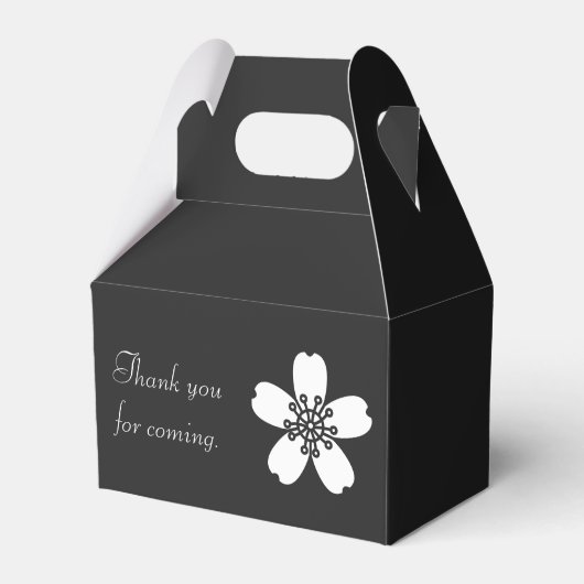 Charming Sakura in Black Gevor Box Geschenkschachtel (Vorderseite)
