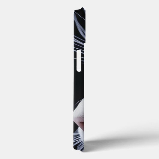 Charming White Cat with Blue Eyes - iPhone 13 Case (Rückseite / Rechts)