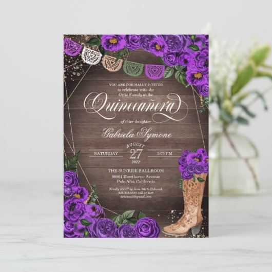 Charra Rustic Cowgirl Boot Lila Rose Quinceañera Einladung (Stehend Vorderseite)