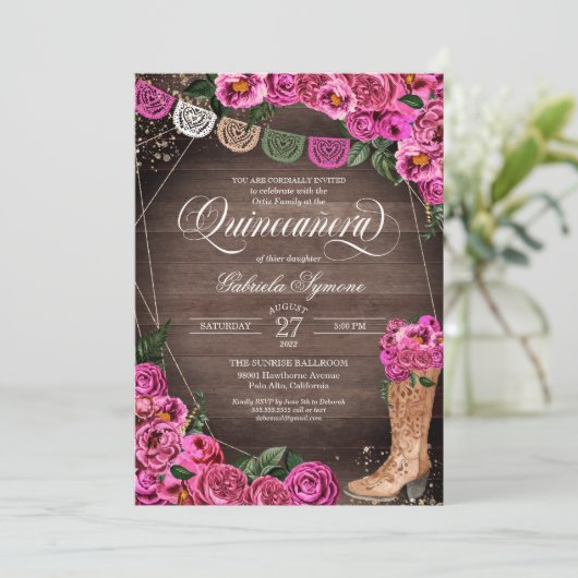 Charra Rustic Cowgirl Pink Rose Quinceañera Einladung (Stehend Vorderseite)