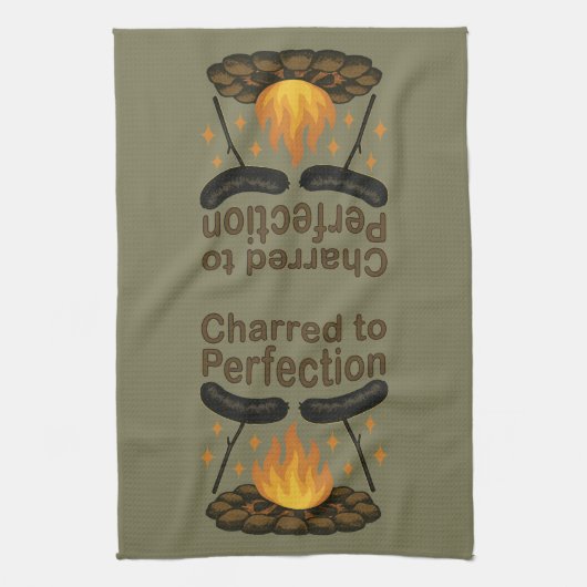 Charted to Perfection Funny Campfire Hot Dog Geschirrtuch (Vertikal)