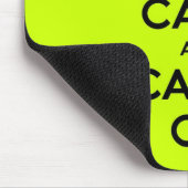 Chartreuse behalten Sie Ruhe und machen Sie weiter Mousepad (Ecke)