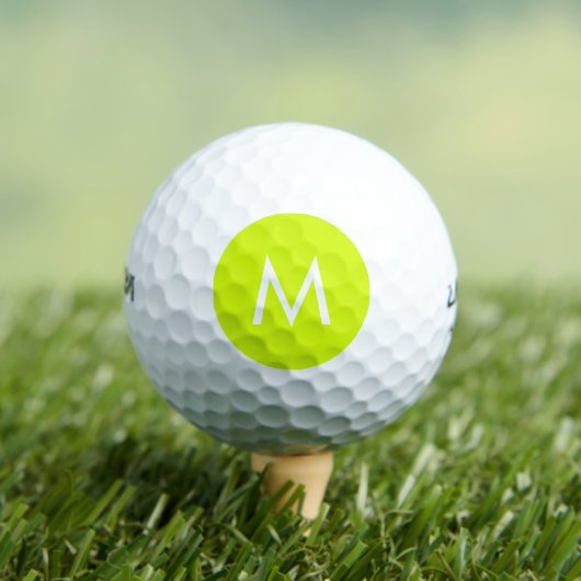 Chartreuse Gelbe Farbe Golfball (Insitu T-Shirt)