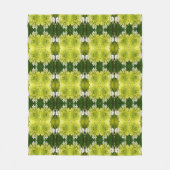 Chartreuse Green Abstrakt Hydrangea Blooms Muster Fleecedecke (Vorderseite)