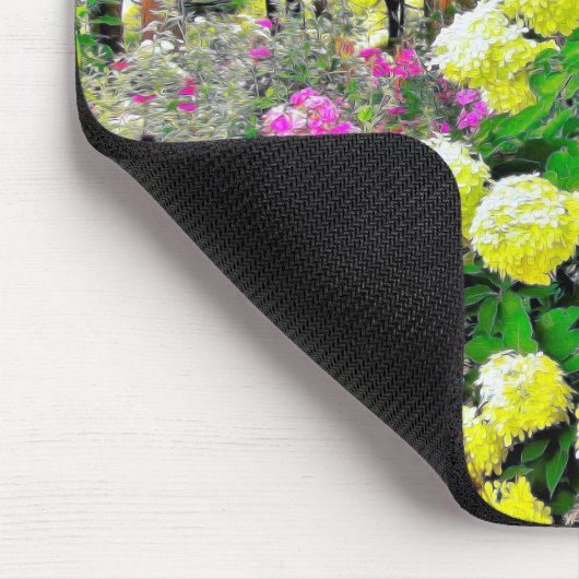 Chartreuse Green Limelight Hydrangea Garden Mousepad (Ecke)