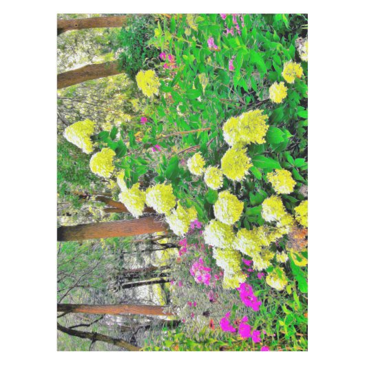 Chartreuse Green Limelight Hydrangea Garden Tischdecke (Vorderseite)