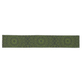 Chartreuse Green Mandala mit Fettsymmetrie Großer Tischläufer (Horizontal)