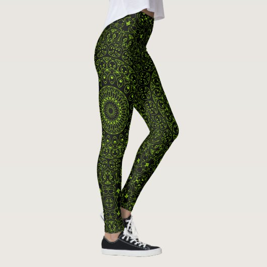 Chartreuse Green Mandala mit Fettsymmetrie Leggings (Rechts)