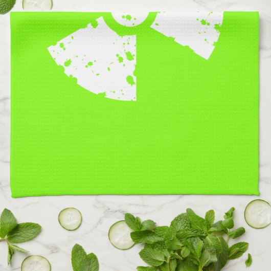 Chartreuse, Neon Green Radioactive Symbol Handtuch (Gefaltet)