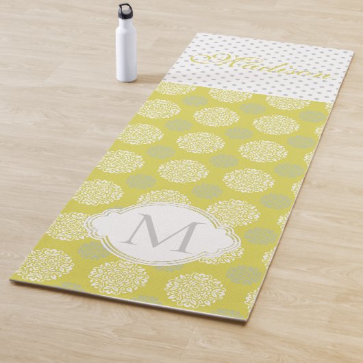 Chartreuse und Gray Trendy Monogram Yoga Mat Yogamatte (Beispiel)