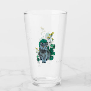 Chartreux Katze mit gelber Blume Glas