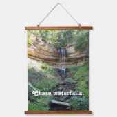 Chase Waterfall Wandteppich Mit Holzrahmen (Vorderseite)