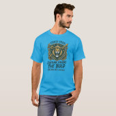 Chase Your Dreams Lion Crest Courage Destiny  T-Shirt (Vorne ganz)