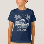 Chasing Waves at Waikiki T-Shirt (Vorderseite)