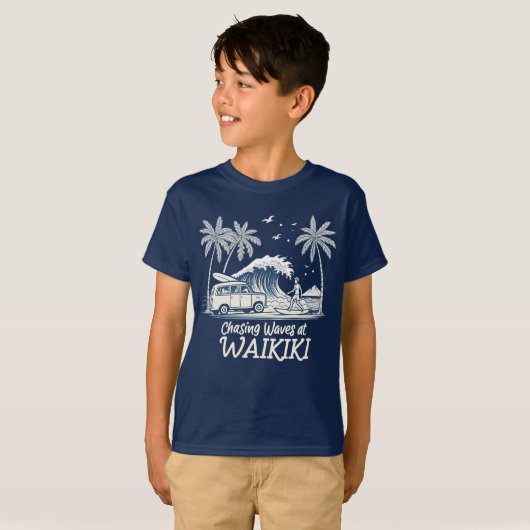 Chasing Waves at Waikiki T-Shirt (Vorne ganz)