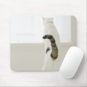 Chat aus Fenster schauend, Rückansicht Mousepad (Mit Mouse)