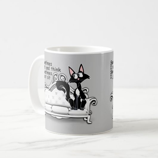 Chat sitzend und vielleicht denken Tasse (Vorderseite Links)