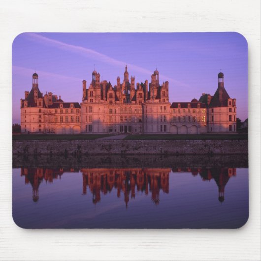 Chateau Chambord bei Sonnenuntergang, Loire Valley Mousepad (Vorne)