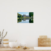 Chateau de Chantilly und Reflexion in einem Teich Poster (Küche)