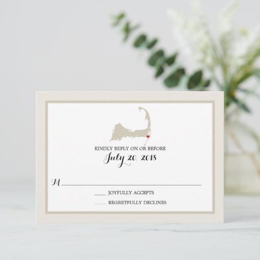 Chatham Cape Cod mit Herz | HochzeitsrSVP RSVP Karte (Stehend Vorderseite)