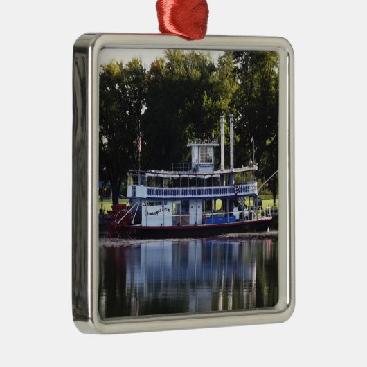 Chautauqua Silbernes Ornament (Rechts)