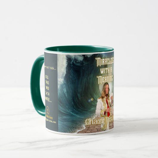 Chazz Pizazz Miracles mit einer bedeutsamen Tasse (Vorderseite Links)