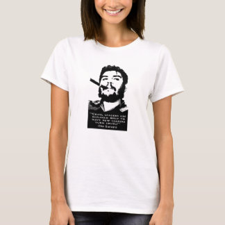 Che Guevara, der eine kubanische Zigarre kein T-Shirt
