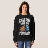 Check Out My Fun bags Corn Hole  Team Player Sweatshirt (Vorne ganz)