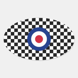 Checked Black Racing Target Mod Ovaler Aufkleber