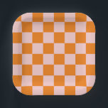 Checked Halloween Retro Pappteller<br><div class="desc">Fügen Sie Ihren Halloween-Feiern eine Touch lebhafter Unterhaltung mit unseren orangen und rosa karierten Tellern hinzu! Diese sprichwörtlich coolen Retro-Papier-Teller werden Ihnen einen Pop von Farbe und Freude bringen.</div>