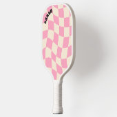 Checkerboard Groovy Retro Anpassbarer Name Pickleball Schläger (Links)