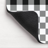 CHECKERBOARD PATTERN MOUSEPAD (Ecke)