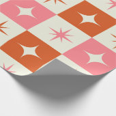 Checkered Mid Century Atomic Stars Pink Orange Geschenkpapier (Ecke)