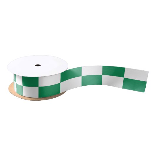 Checkered Pattern in Kelly Green and White Satinband (Spule)