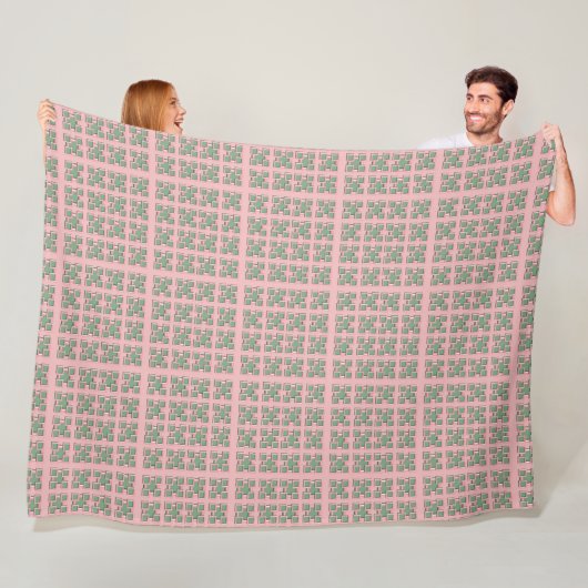 Checkered Pink and Green Fleece Blanket (Beispiel)