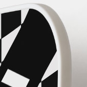 Checkmate on the Court — Monochrome Momentum Pickleball Schläger (Linke Seite)