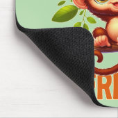 Cheeky Friend Pub Niedlich Baby Monkey auf Baum Ca Mousepad (Ecke)