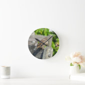 Cheeky Sparrow Runde Wanduhr (Zuhause)