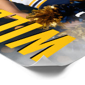 Cheerleader-Foto der Senior-Cheer-Mannschaft in Go Poster (Ecke)