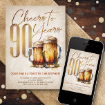 Cheers Beer Mens Funny 90. Geburtstag Einladung<br><div class="desc">Feiern Sie die großen 9-0 mit Stil und Spaß mit diesem Vintagen Biergeburtsdesign. Die goldene Typografie ist elegant und erinnert an ein cooles Bierglas, das ihm ein klassisches Retro-Vintages Ambiente verleiht. Ideal für den Mann (oder die Frau!) in deinem Leben, der ihre Zwerge, den Verkauf und andere Biere Liebe. Ideal...</div>