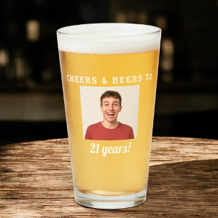 Cheers & Beers 21 Jahre altes Geburtstags-Foto Glas