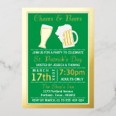 Cheers & Beers Kleeblatt St. Patrick's Day Party Folieneinladung (Vorderseite)
