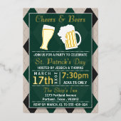 Cheers & Beers Trendy St. Patrick's Day Party Real Folieneinladung (Vorderseite)