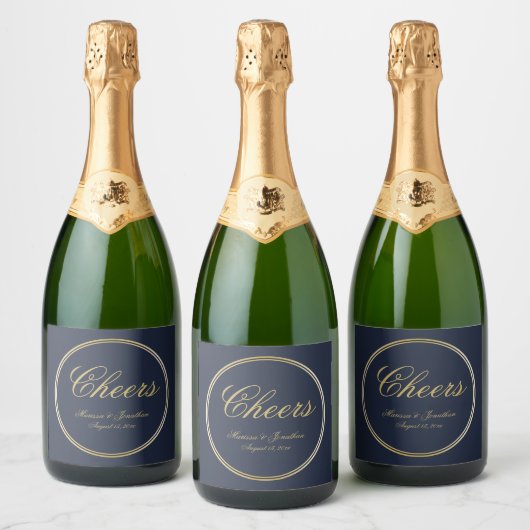 Cheers Elegant Blue Gold Calligraphy Wedding Schaumweinetikett (Flaschen)